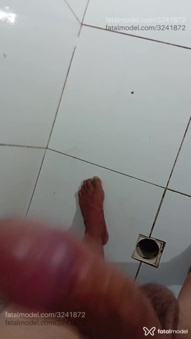 Acompanhante homem com cabelo castanho de olhos castanhos em Itabuna Acompanhante homem com cabelo castanho de olhos castanhos em Itabuna - Hugo Solza