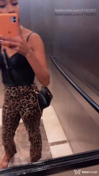 Acompanhante mulher morena (o) de olhos castanhos em São Paulo - Rafaella