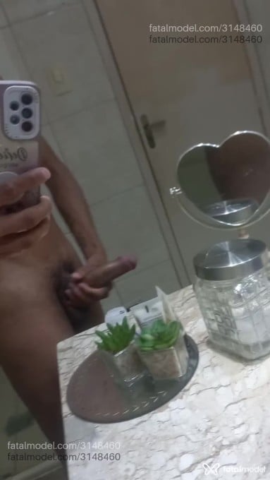 Acompanhante mulher trans morena (o) de olhos mel em Virtual - Allana
