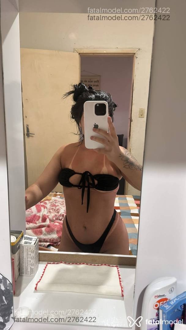 Acompanhante mulher morena (o) de olhos castanhos - Mayara Silva