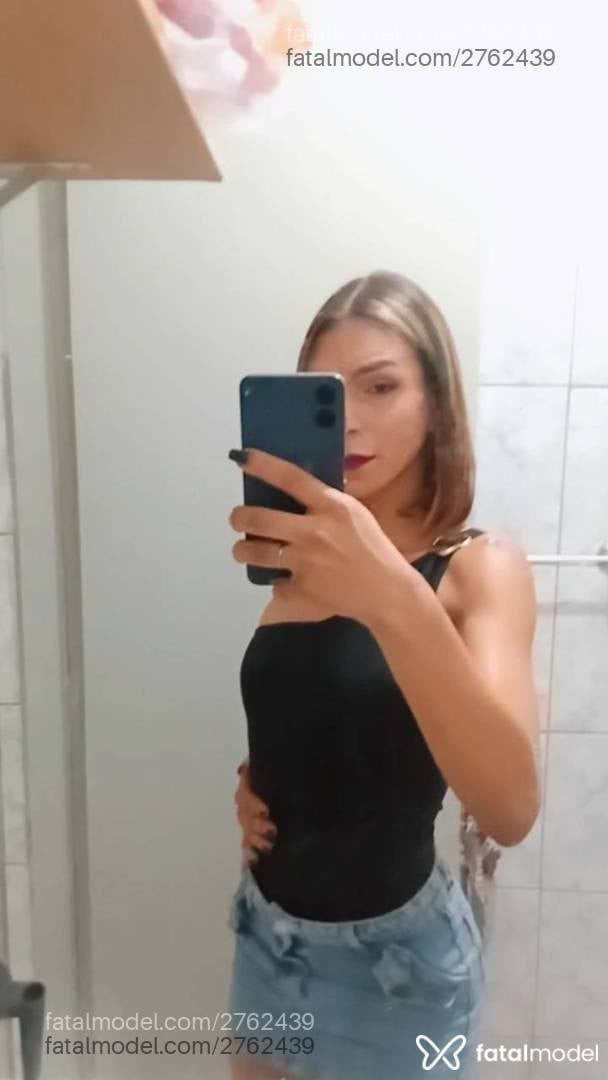 Acompanhante mulher trans morena (o) de olhos pretos em Virtual - Dani Mour