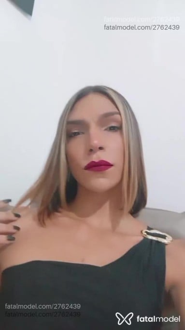 Acompanhante mulher trans morena (o) de olhos pretos em Virtual - Dani Mour