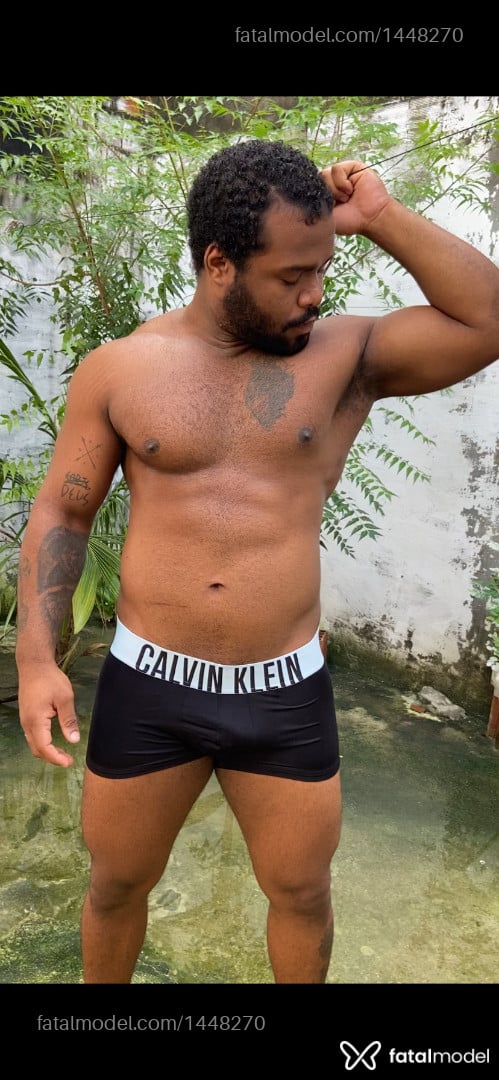 Acompanhante homem com cabelo castanho de olhos castanhos em Fortaleza - Gabriel