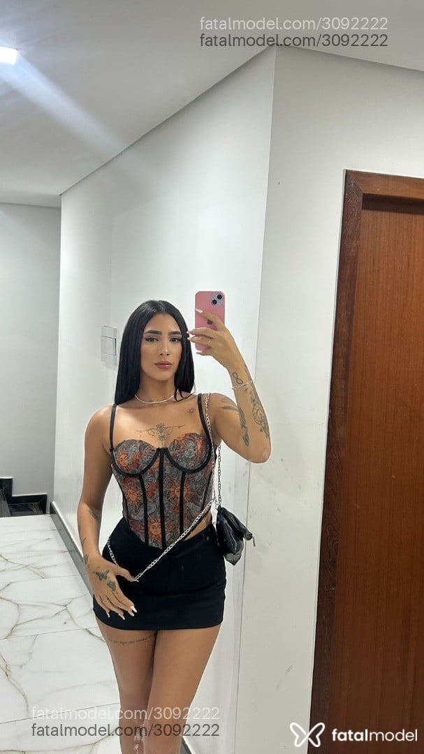 Acompanhante mulher morena (o) de olhos castanhos em Vila Velha - Endy