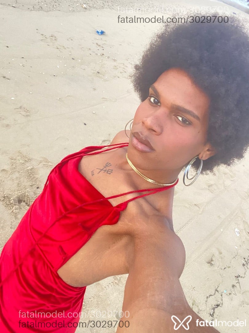 Acompanhante mulher trans morena (o) de olhos castanhos em Serra Talhada - Isis Lorrany