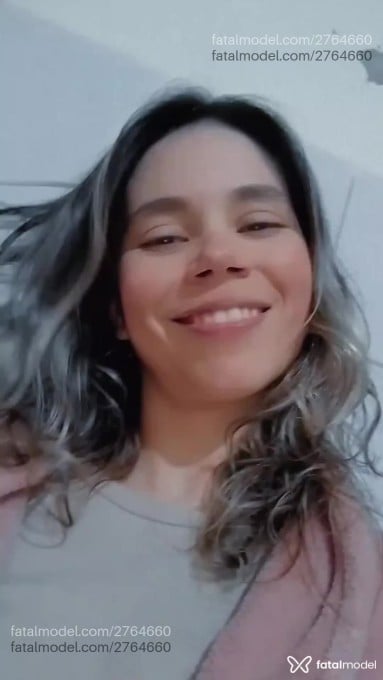 Acompanhante mulher loira (o) de olhos castanhos em Palhoça - Talia