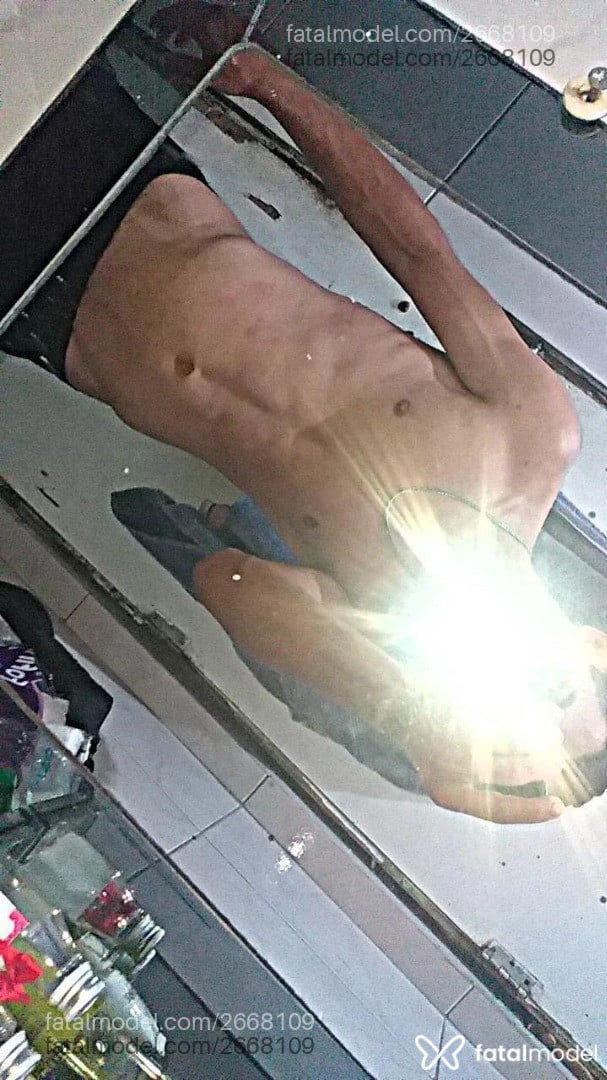 Acompanhante homem morena (o) de olhos verdes em Rio Branco - LucckasLima