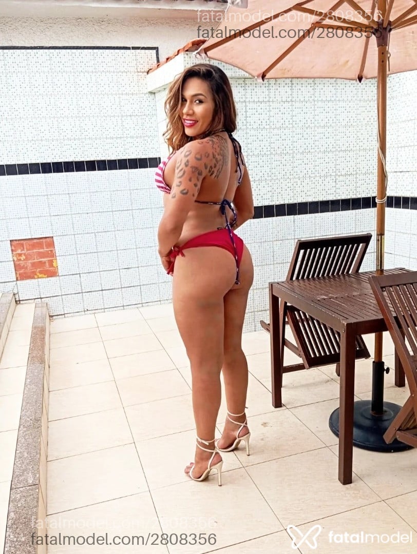 Acompanhante mulher trans loira (o) de olhos castanhos em Castanhal - Sarah Sato