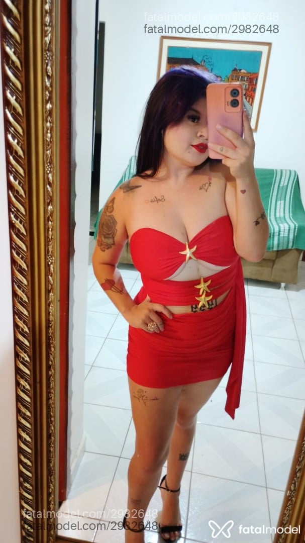 Acompanhante mulher com cabelo colorido de olhos castanhos em Chopinzinho Acompanhante mulher com cabelo colorido de olhos castanhos em Chopinzinho - Anitta