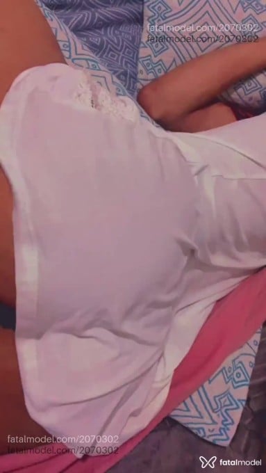 Acompanhante mulher trans com cabelo castanho de olhos castanhos em Maceió Acompanhante mulher trans com cabelo castanho de olhos castanhos em Maceió - Victoria Ferraz