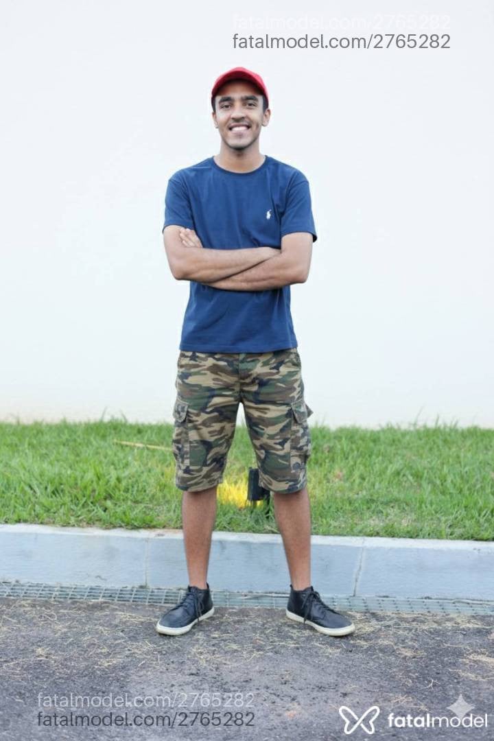 Acompanhante homem com cabelo castanho de olhos castanhos em Alvinópolis - Enzo Matheus