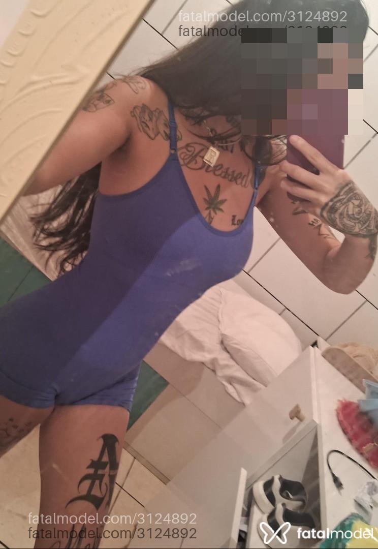 Acompanhante mulher morena (o) de olhos castanhos em Sarandi Acompanhante mulher morena (o) de olhos castanhos em Sarandi - Nara Dib