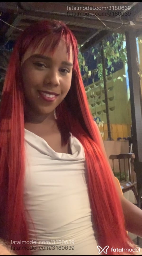 Acompanhante mulher trans ruiva (o) de olhos castanhos em Recife - Melissa