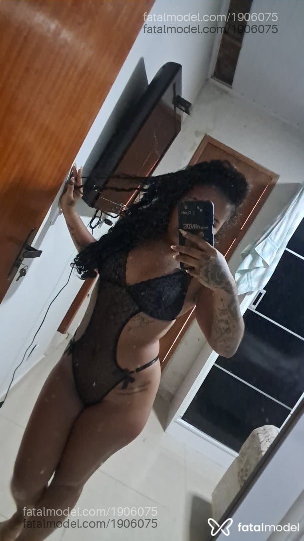 Acompanhante mulher morena (o) de olhos pretos em Rio de Janeiro - Mandrakaa