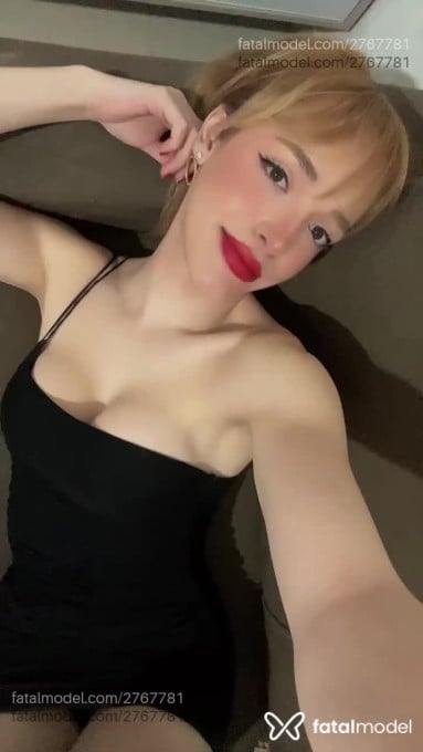 Acompanhante mulher trans loira (o) de olhos castanhos em São Paulo - Megan