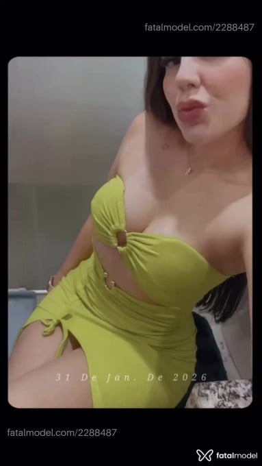 Acompanhante mulher com cabelo castanho de olhos castanhos em Brasília Acompanhante mulher com cabelo castanho de olhos castanhos em Brasília - Thaila Ferreira