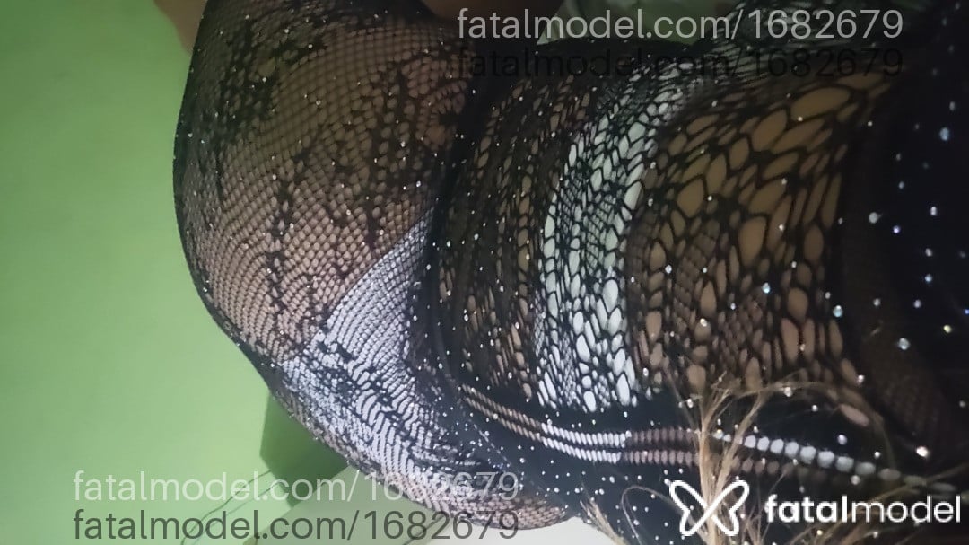Acompanhante mulher ruiva (o) de olhos castanhos em Itapoá - Mia Kalifa