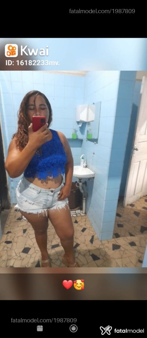 Acompanhante mulher loira (o) de olhos verdes em Pirapora Acompanhante mulher loira (o) de olhos verdes em Pirapora - Eliz