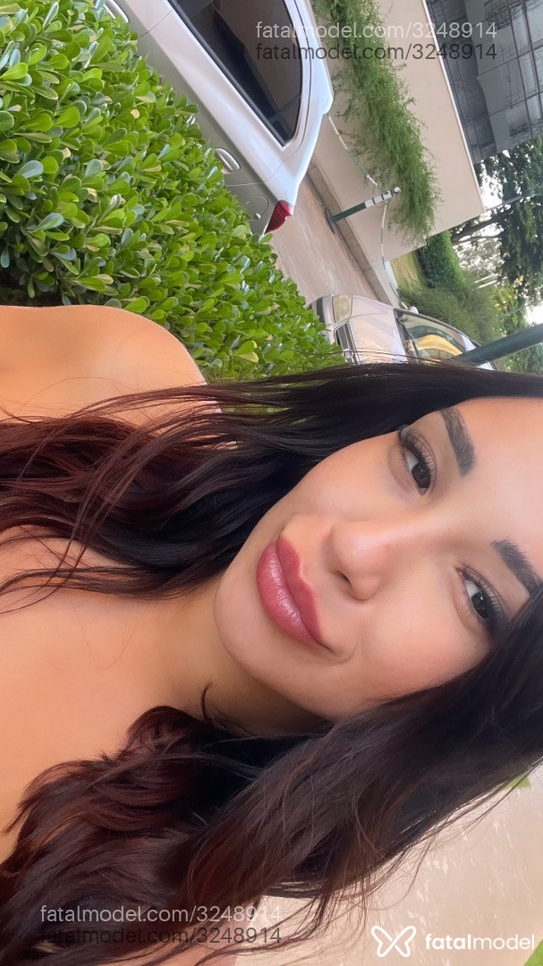 Acompanhante mulher morena (o) de olhos castanhos em Rio de Janeiro - Scarlett