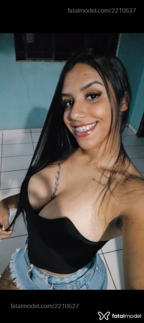 Acompanhante mulher morena (o) de olhos pretos em Quedas do Iguaçu - Nati