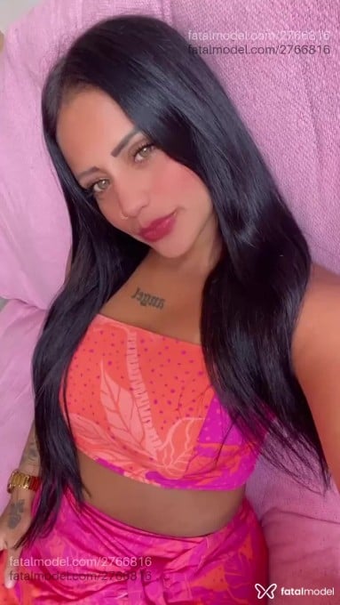 Acompanhante mulher morena (o) de olhos mel em Rio de Janeiro Acompanhante mulher morena (o) de olhos mel em Rio de Janeiro - Alice Leal