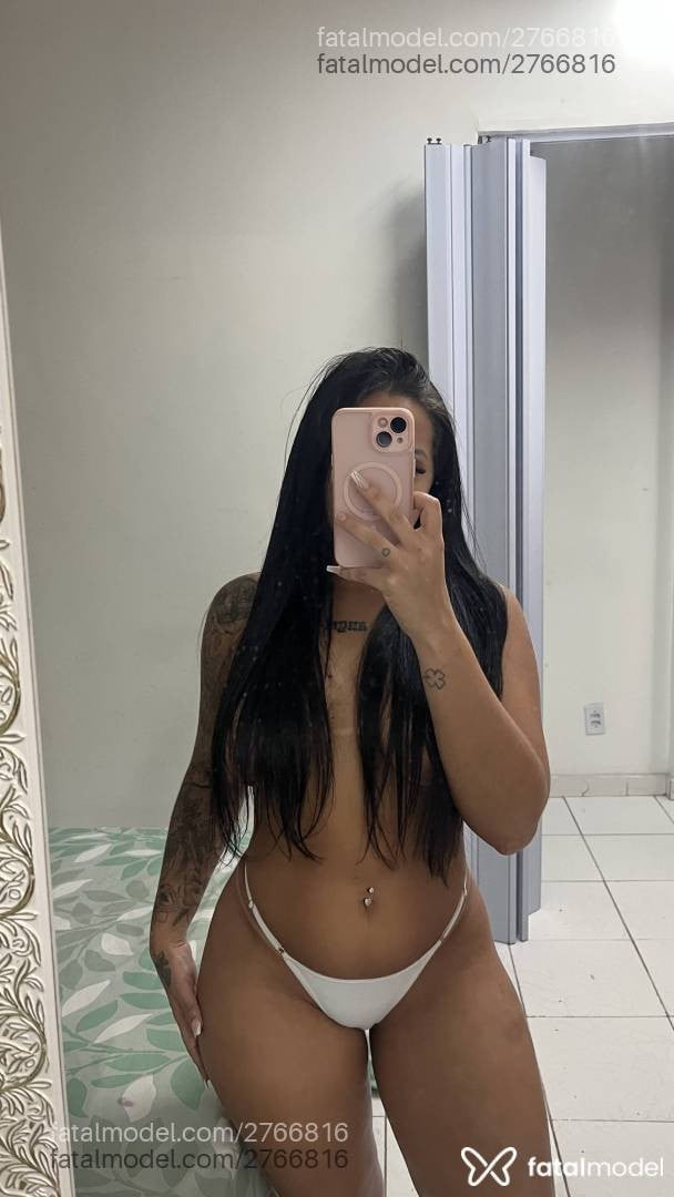 Acompanhante mulher morena (o) de olhos mel - Alice Leal