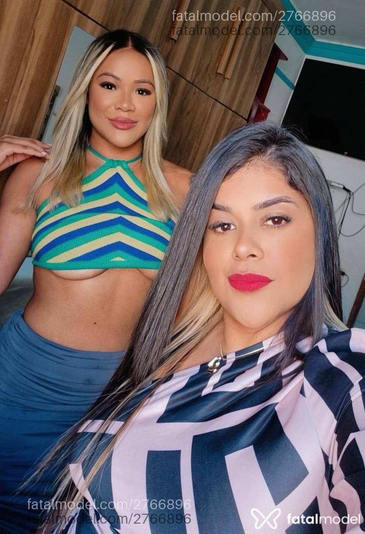 Acompanhante mulher com cabelo castanho de olhos castanhos em Catalão - Atena