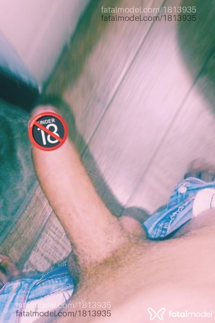 Acompanhante homem com cabelo castanho de olhos castanhos em Osasco - Michel Vinícius