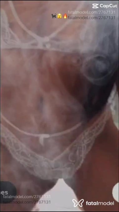 Acompanhante mulher morena (o) de olhos castanhos em Goiânia - Cristal