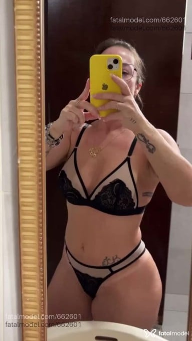 Acompanhante mulher com cabelo castanho de olhos castanhos em Barretos - Ágatha Luz