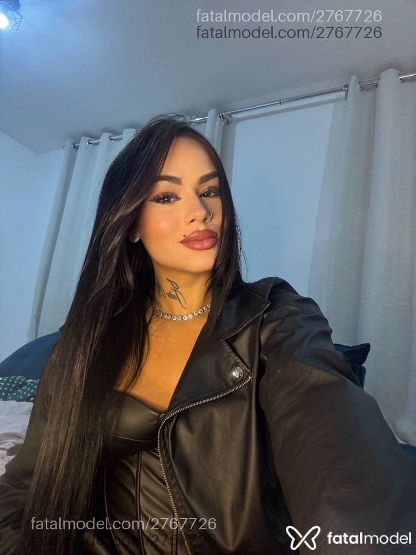 Acompanhante mulher morena (o) de olhos castanhos em Montes Claros - Larissa Carvalho