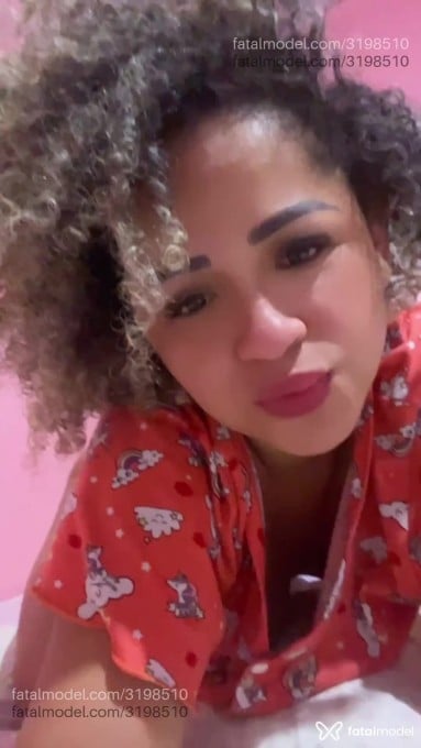 Acompanhante mulher loira (o) de olhos castanhos em São Paulo - Laura Oliver