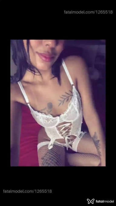 Acompanhante mulher com cabelo castanho de olhos castanhos em Contagem - Isa Rosa