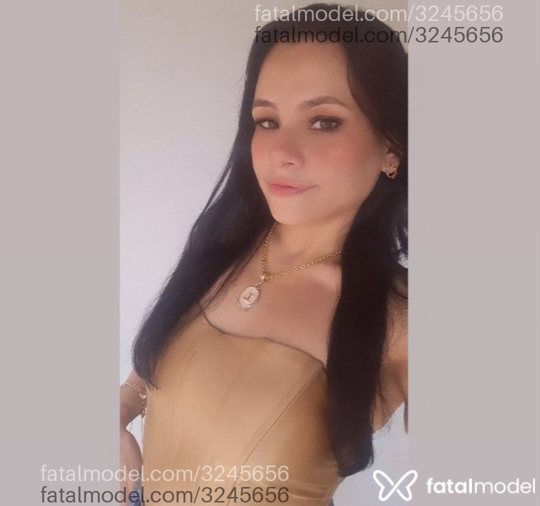 Acompanhante mulher morena (o) de olhos castanhos em Jardim Acompanhante mulher morena (o) de olhos castanhos em Jardim - Saraoral
