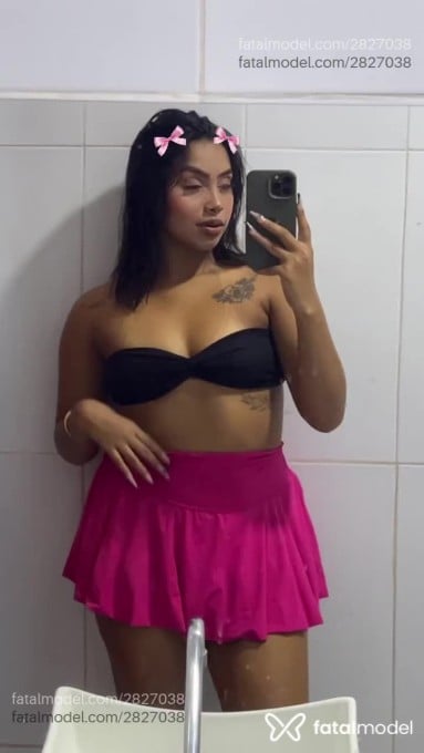 Acompanhante mulher morena (o) de olhos castanhos em Viçosa do Ceará Acompanhante mulher morena (o) de olhos castanhos em Viçosa do Ceará - Evanielly