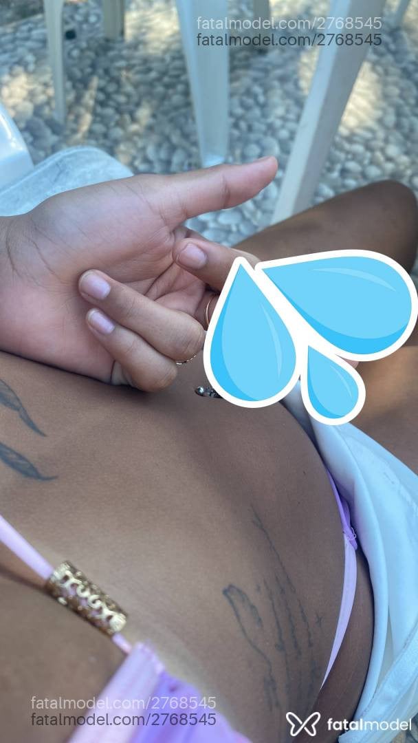 Acompanhante mulher morena (o) de olhos pretos em Manaus - Tainá