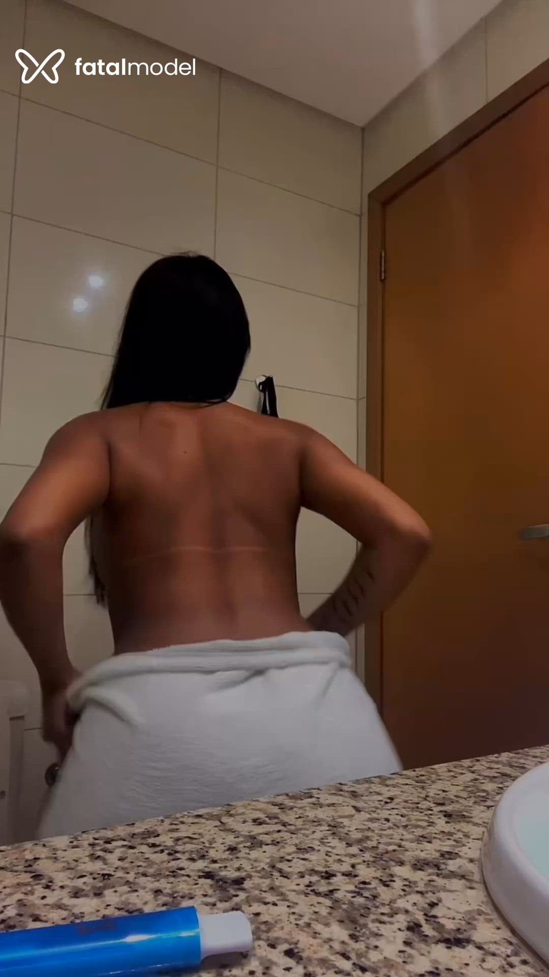 Acompanhante mulher morena (o) de olhos pretos em Manaus - Tainá