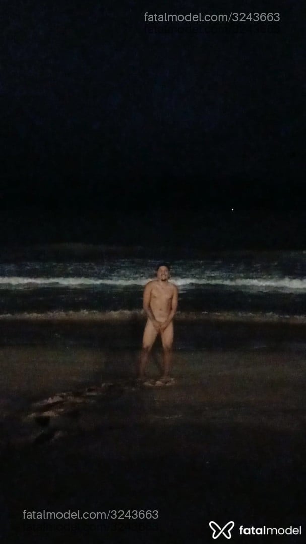 Acompanhante homem morena (o) de olhos castanhos em Jaboatão dos Guararapes Acompanhante homem morena (o) de olhos castanhos em Jaboatão dos Guararapes - Menormec