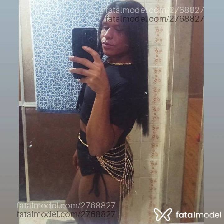 Acompanhante mulher trans morena (o) de olhos castanhos - Mansur Araújo
