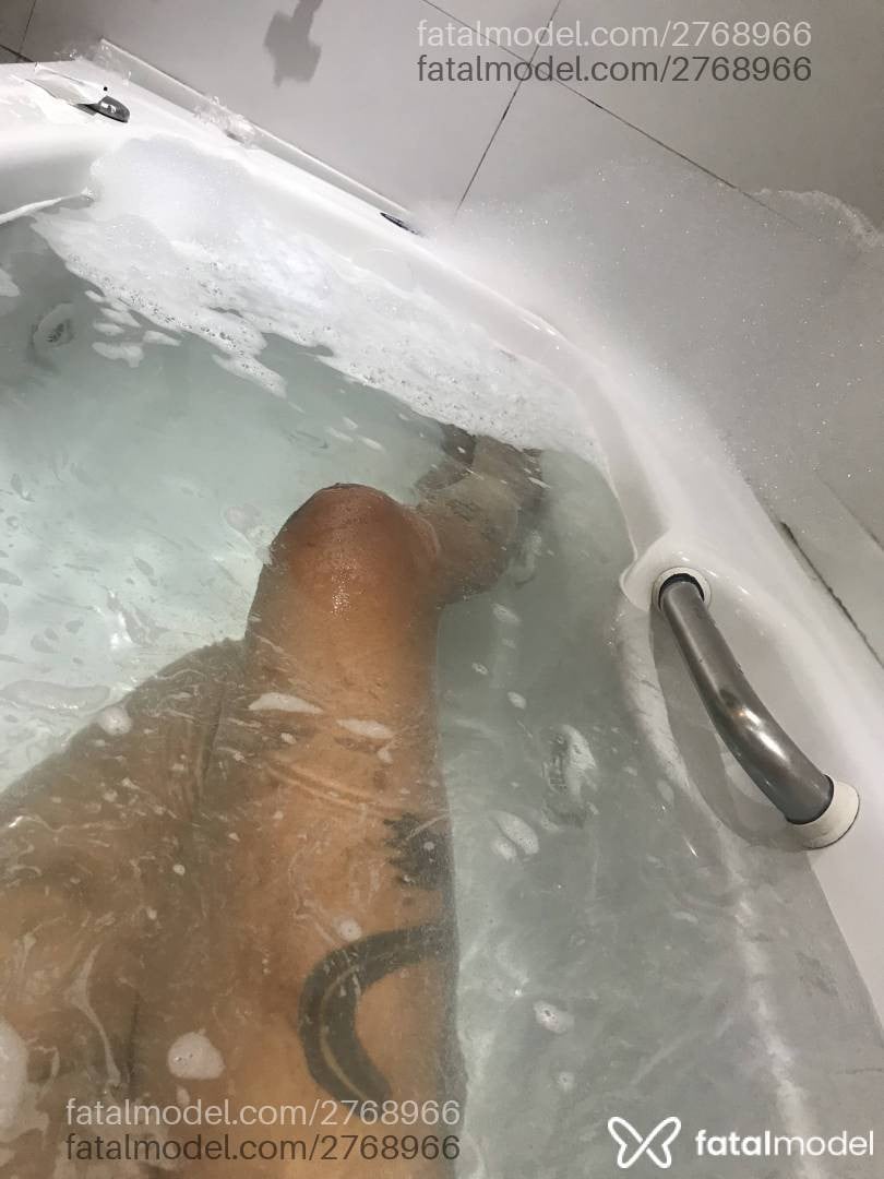 Acompanhante mulher morena (o) de olhos castanhos em Rio de Janeiro - Cacheadaaah