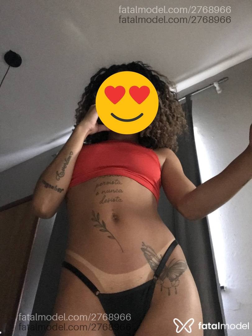 Acompanhante mulher morena (o) de olhos castanhos em Rio de Janeiro - Cacheadaaah