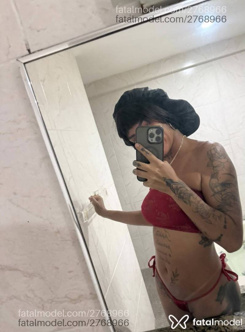 Acompanhante mulher morena (o) de olhos castanhos - Cacheadaaah