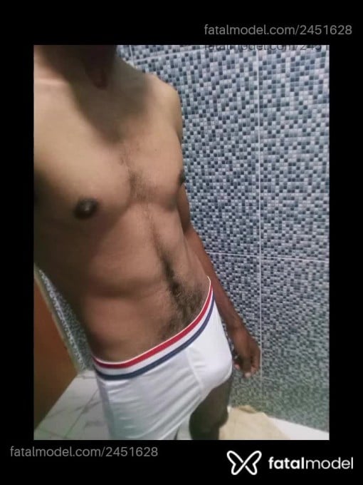 Acompanhante homem morena (o) de olhos pretos em Barreiros - André