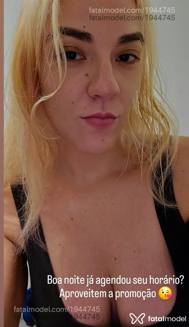 Acompanhante mulher com cabelo castanho de olhos castanhos em Campina Grande Acompanhante mulher com cabelo castanho de olhos castanhos em Campina Grande - Mariana