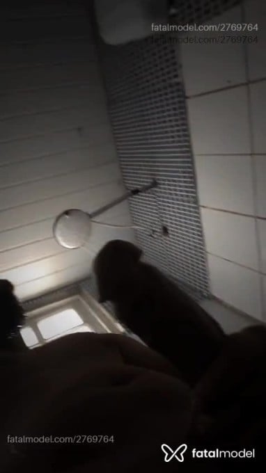 Acompanhante homem sem cabelo de olhos castanhos em Franca - Helll