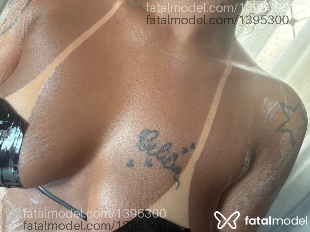 Acompanhante mulher loira (o) de olhos mel em Iturama - Mirelinha