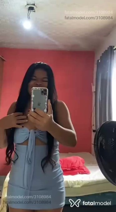 Acompanhante mulher morena (o) de olhos pretos em Cariacica Acompanhante mulher morena (o) de olhos pretos em Cariacica - Dalila