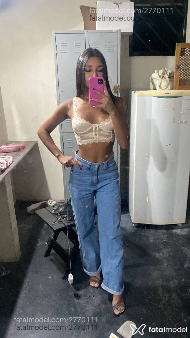 Acompanhante mulher morena (o) de olhos castanhos em São Paulo - Anahí