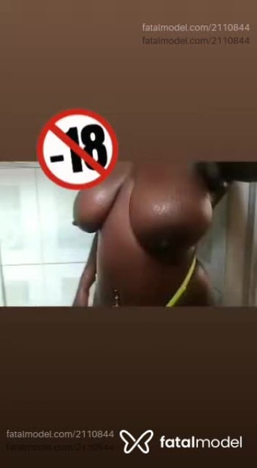 Acompanhante mulher morena (o) de olhos pretos em São João de Meriti - Sthefany