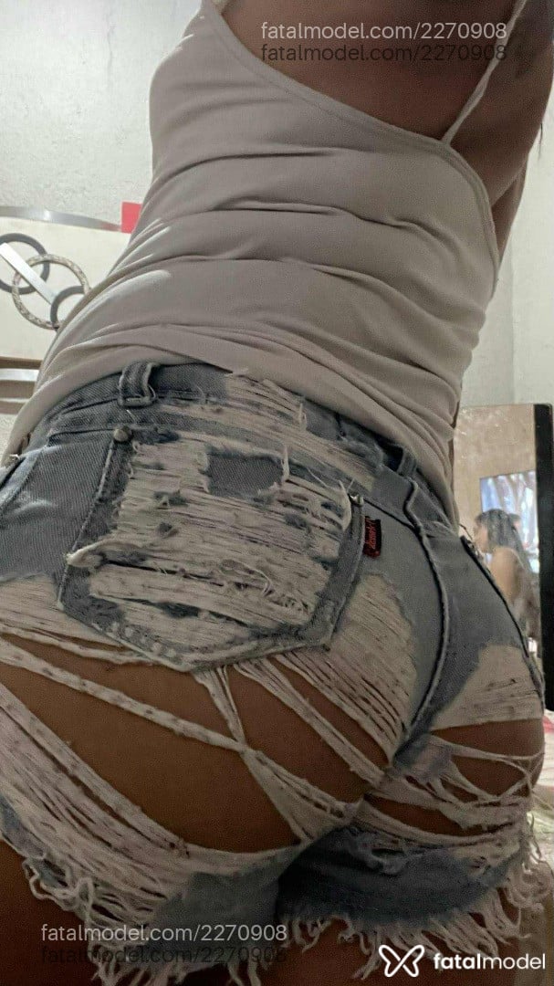 Acompanhante mulher trans com cabelo castanho de olhos castanhos em Bauru Acompanhante mulher trans com cabelo castanho de olhos castanhos em Bauru - Danny